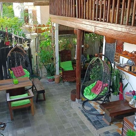 Maison Model D'Angkor Siem Reap Exterior photo